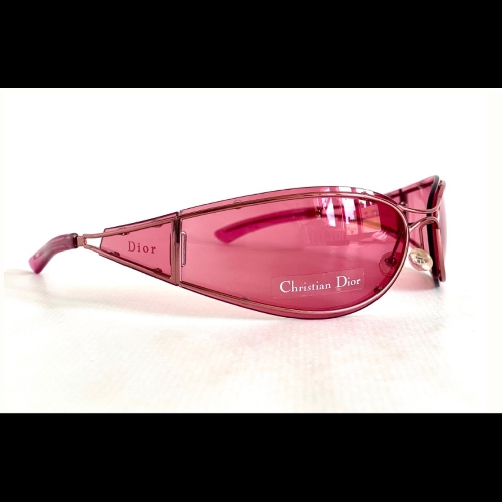 DIOR Trailer Park Wraparound Sunglasses - Pink